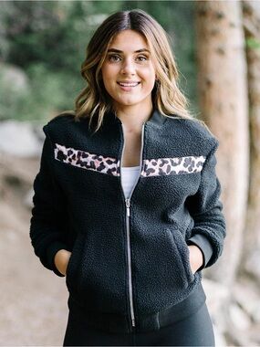 ZYIA Active Black Leopard Flying V Fleece Sherpa Jacket